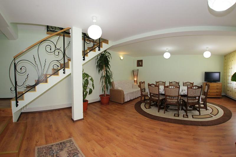 Complex Summertime Otel Cavnic Dış mekan fotoğraf