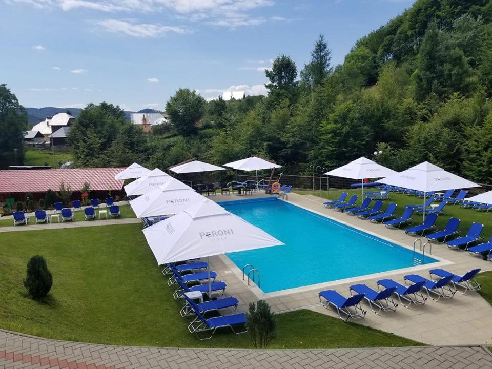Complex Summertime Otel Cavnic Dış mekan fotoğraf